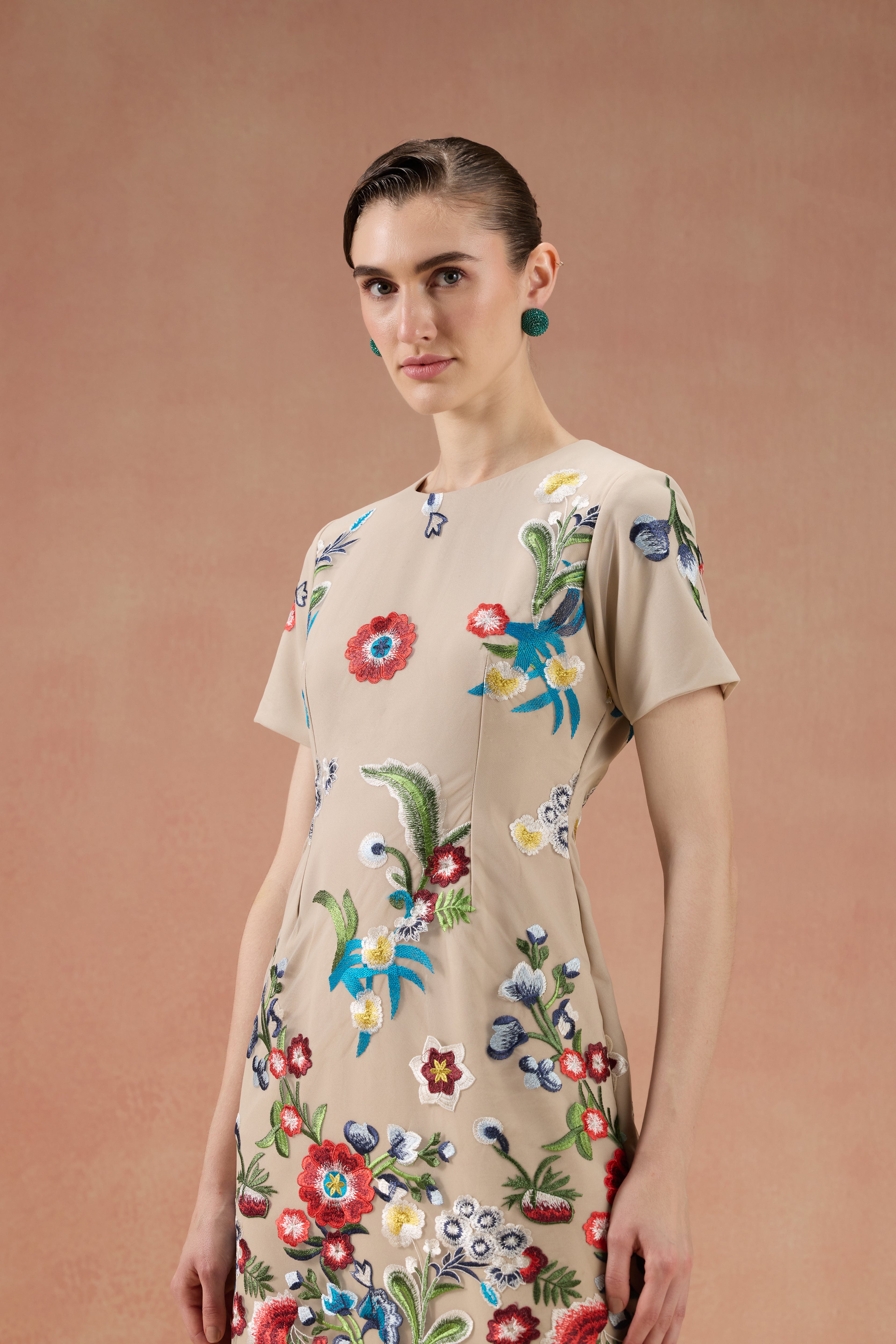 CREAM FLORAL EMBROIDERED FEATHER MIDI