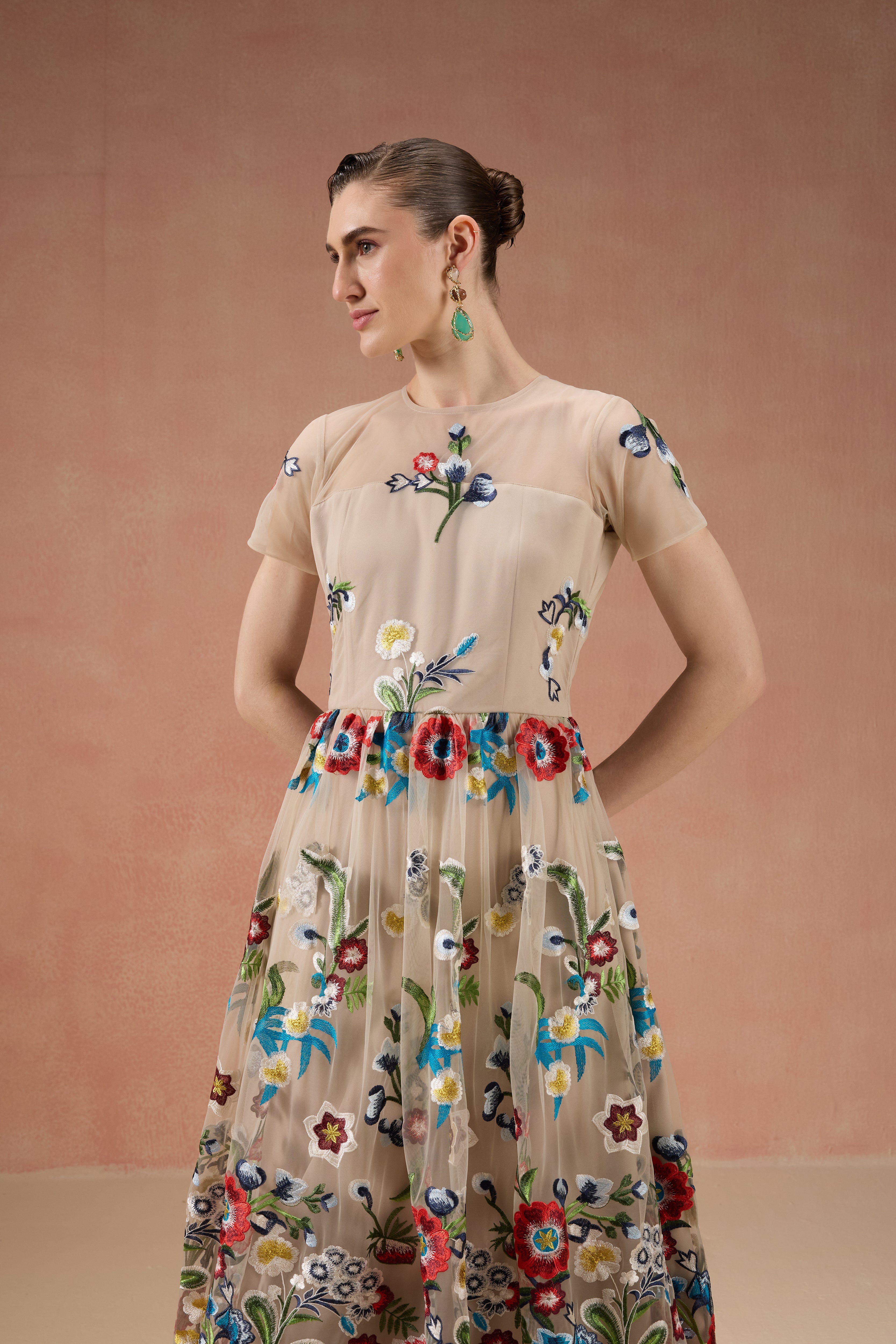 CREAM FLORAL GATHERED MIDI