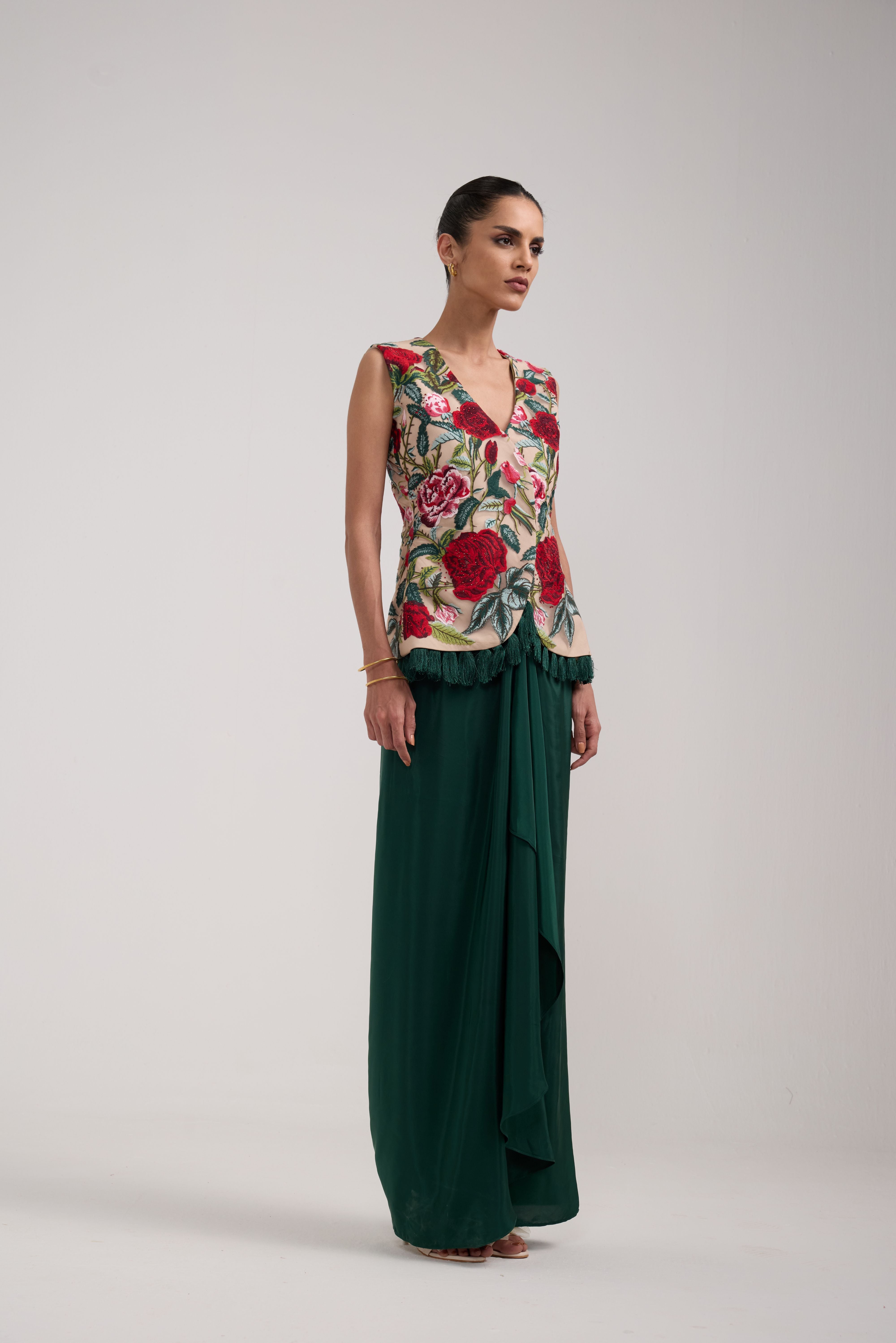 BEIGE AND EMERALD JACKET SET