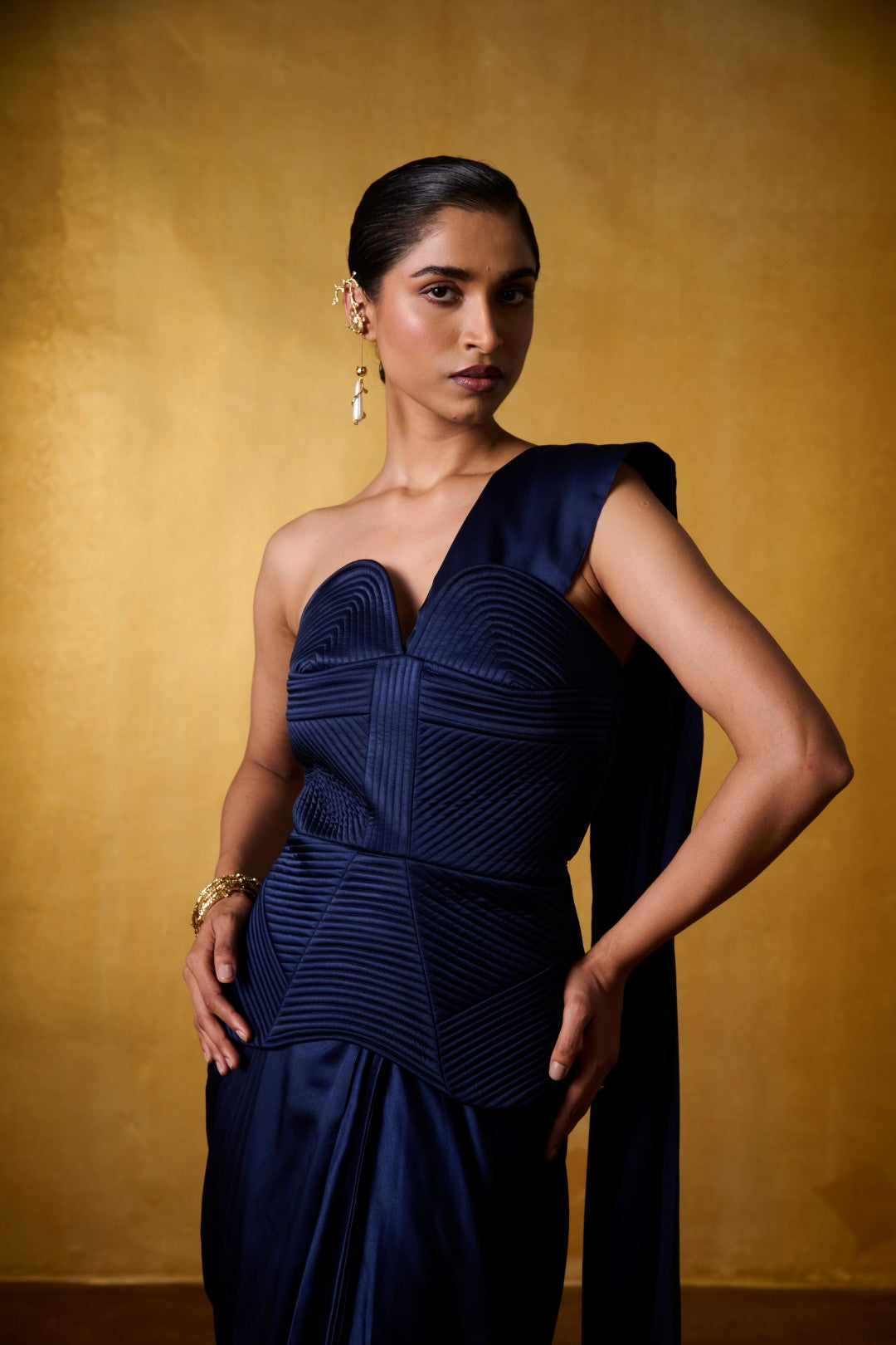 NAVY QUILTED CORSET SAREE