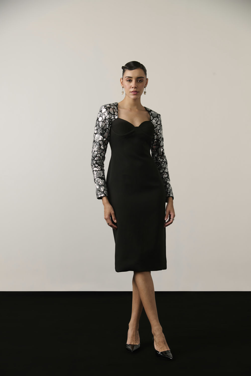 BLACK AND SILVER SEQUIN MIDI