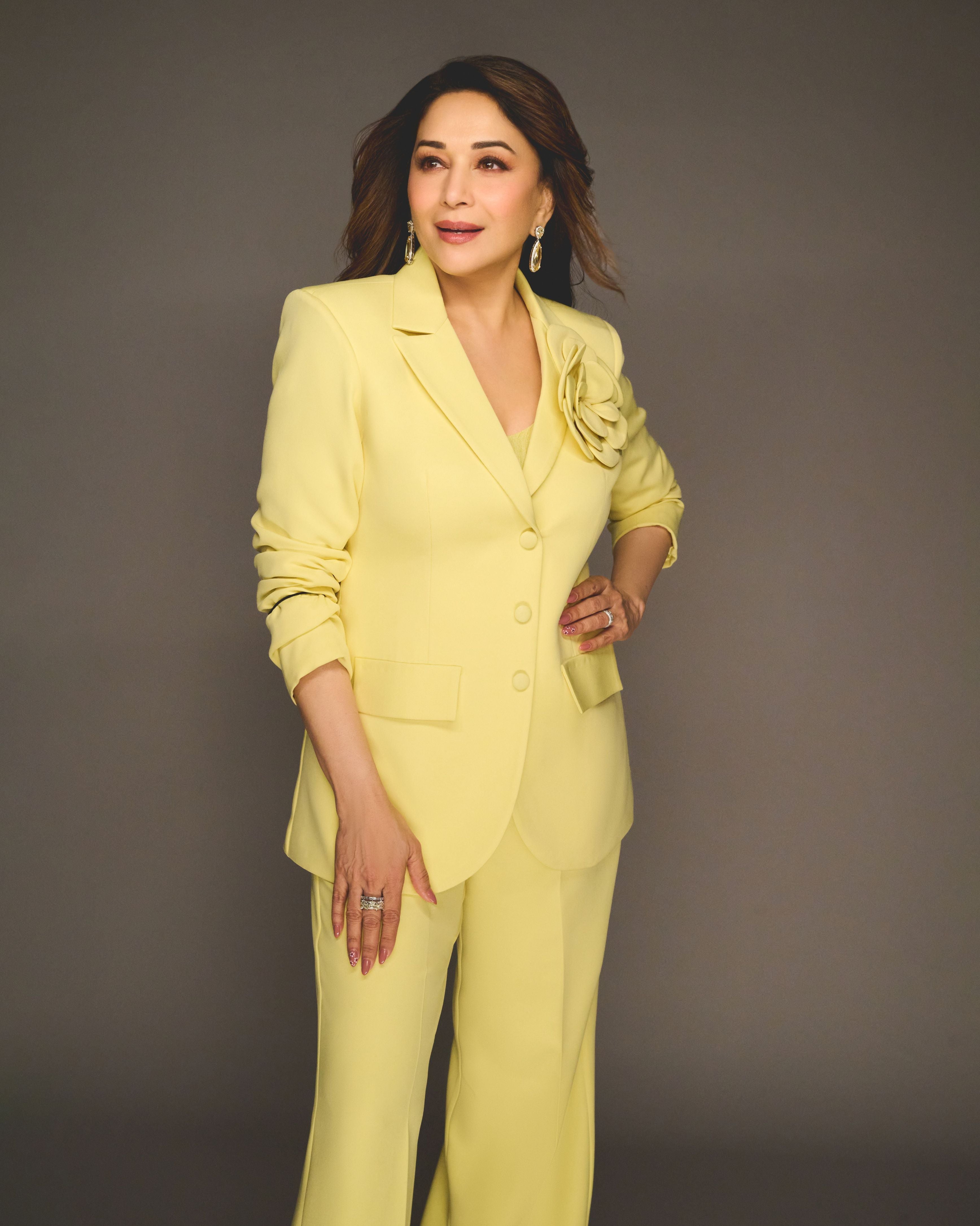 MADHURI DIXIT IN LEMON YELLOW FLOWER BLAZER SET