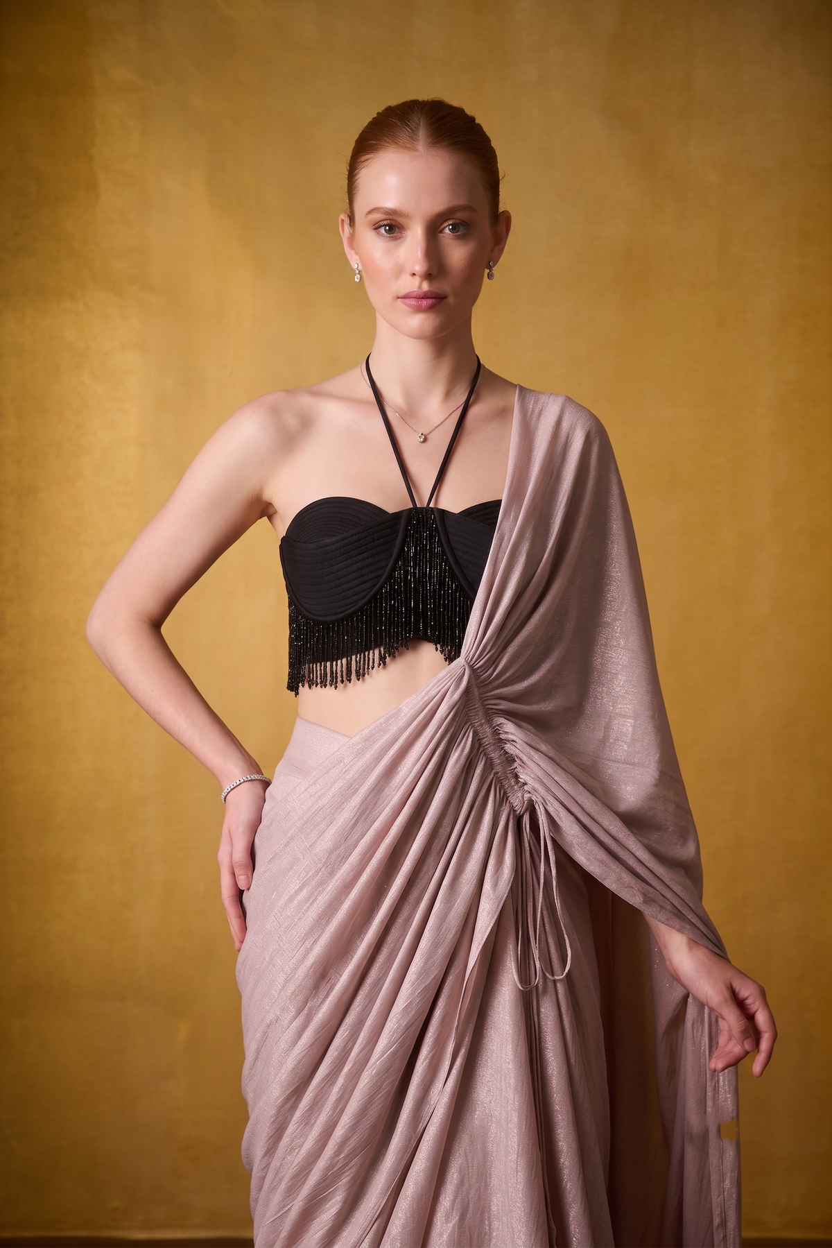 BLACK QUILTED BLOUSE WITH ADJUSTABLE DRAPED SAREE