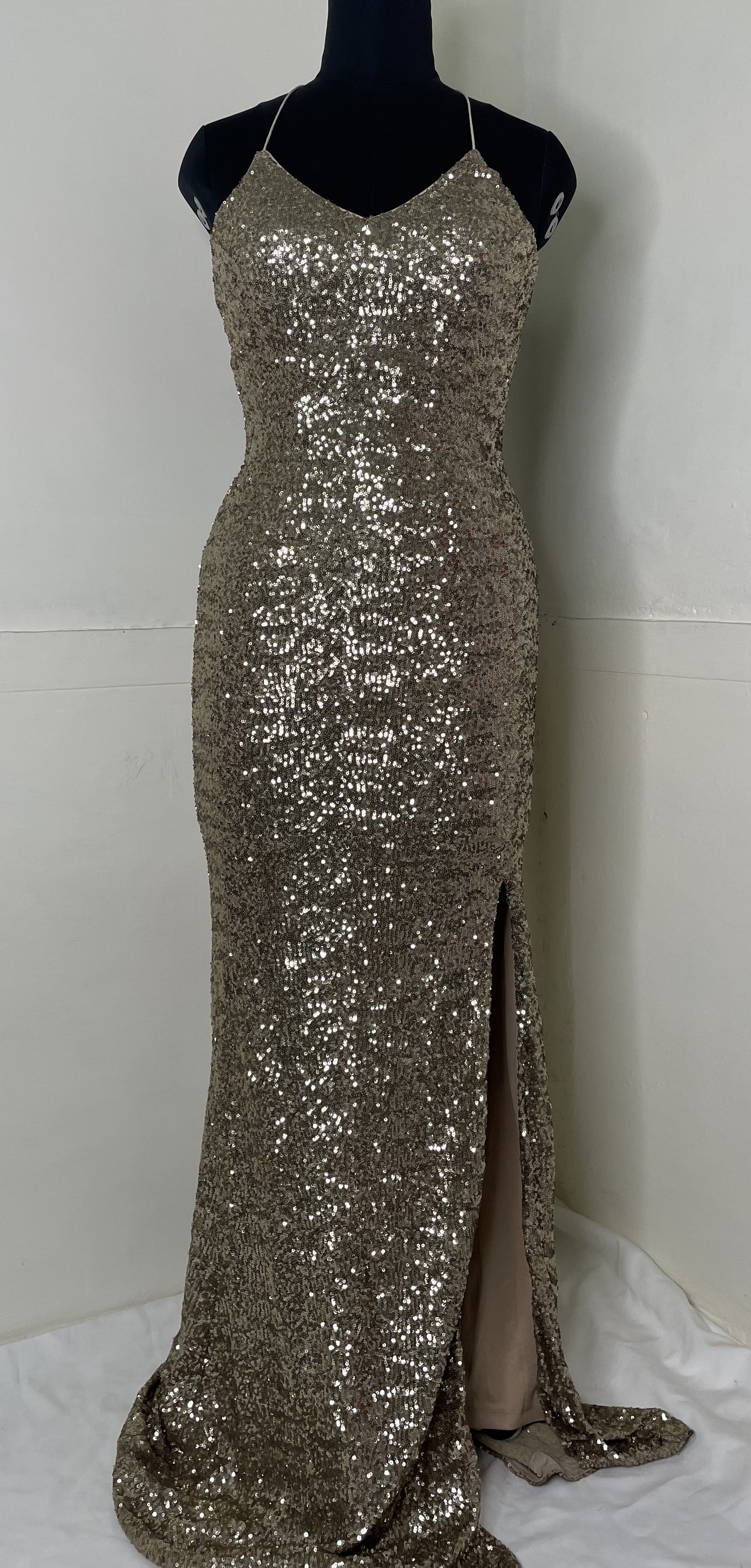 GOLDEN SEQUIN GOWN