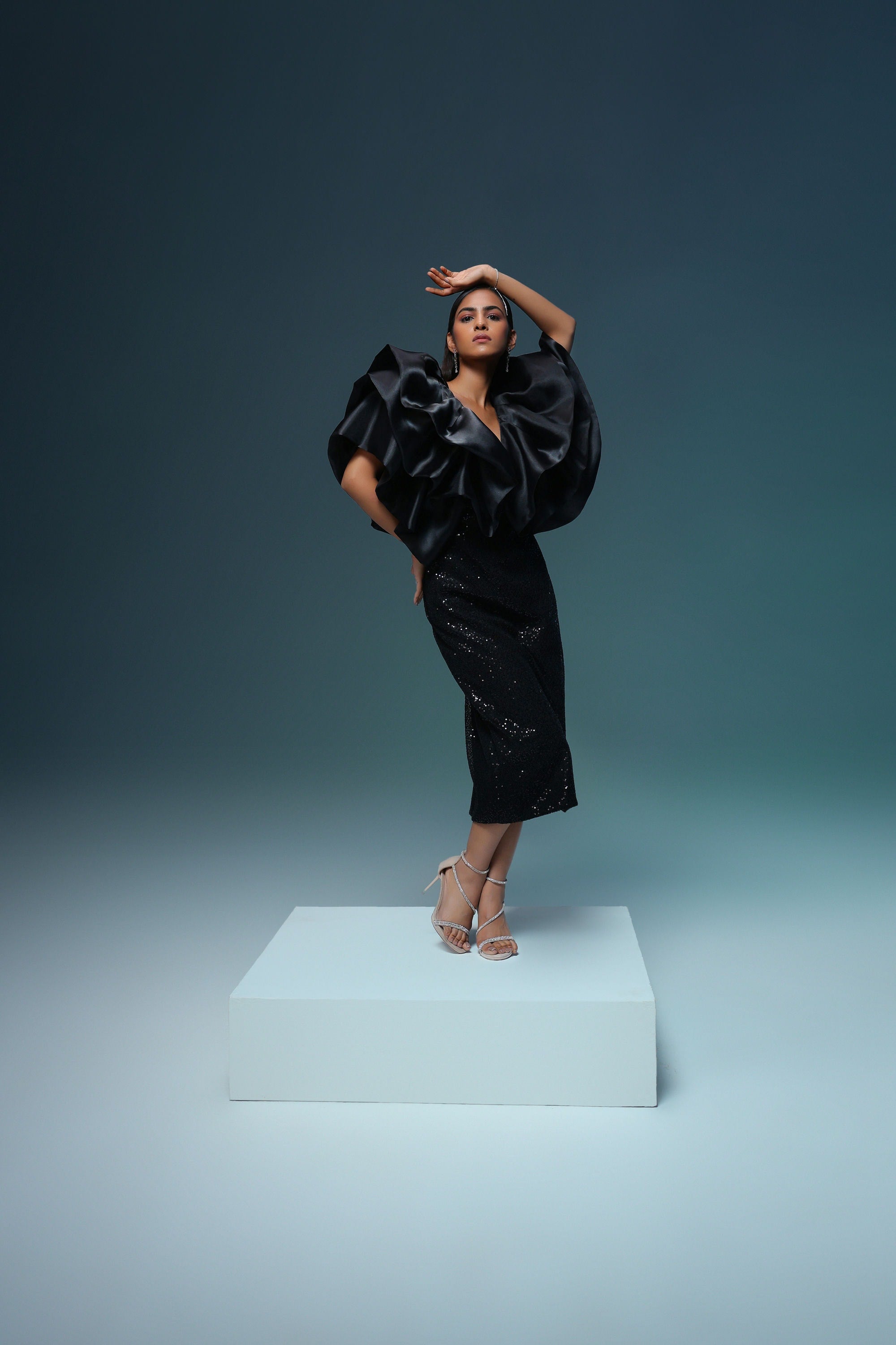 BLACK ORGANZA SEQUIN MIDI DRESS