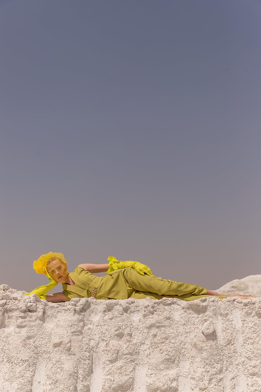 GREEN CHAIN PANT SUIT - LabelIris