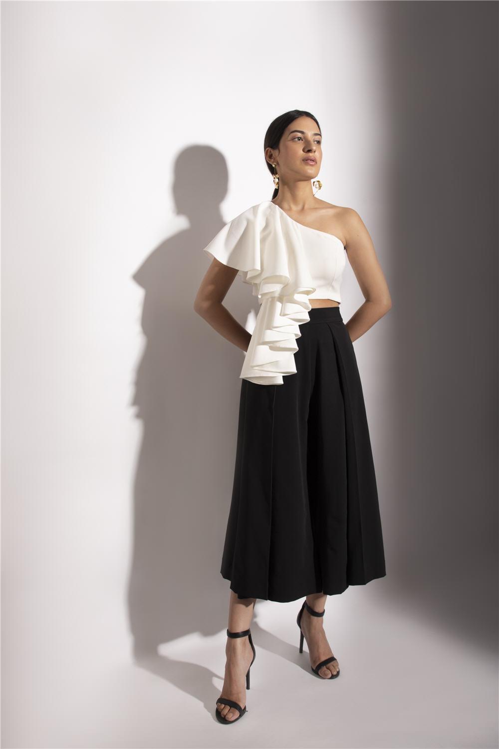 IVORY RUFFLE CROP TOP - LabelIris