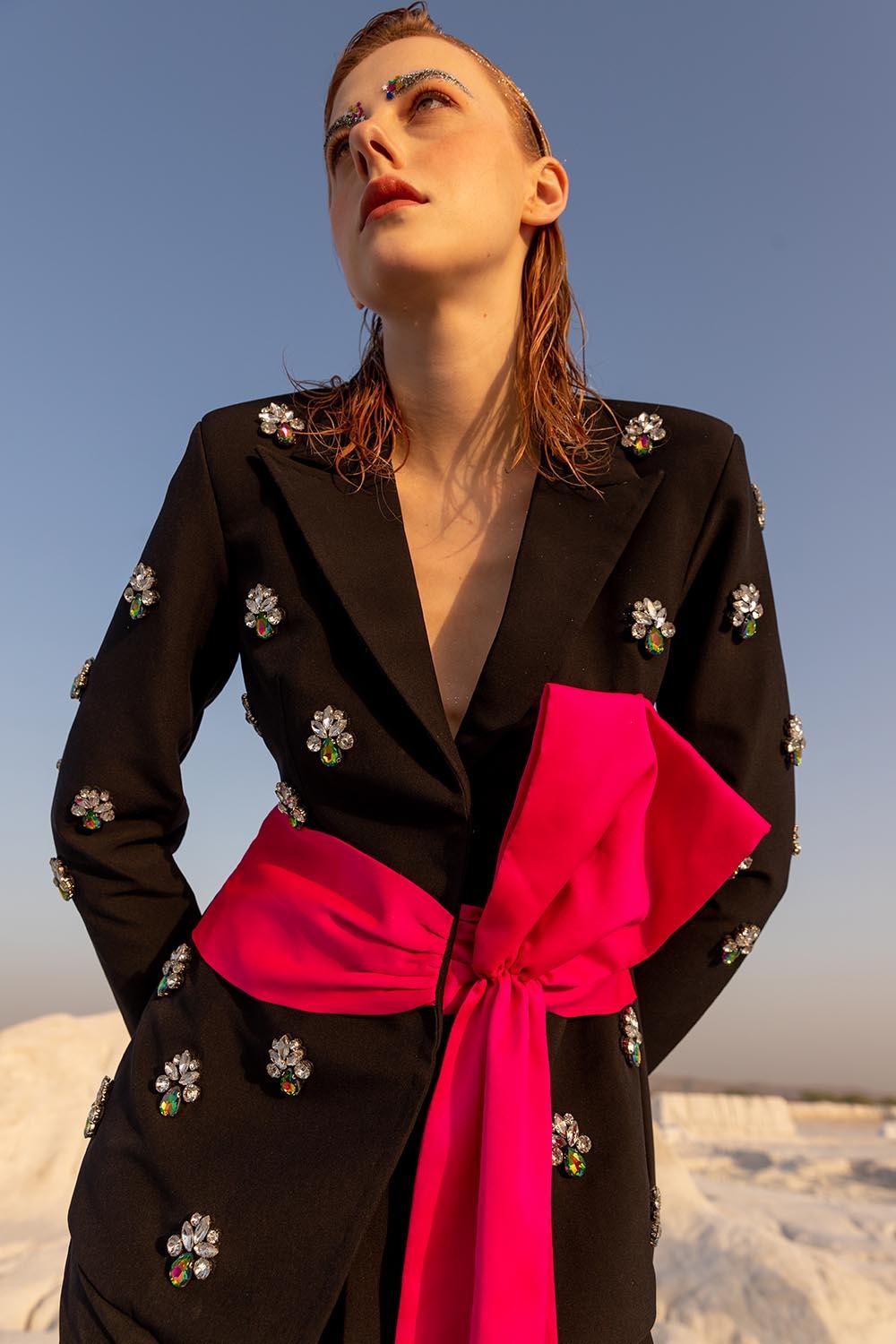 SANJANA BATRA IN BLACK EMBELLISHED SUIT - LabelIris