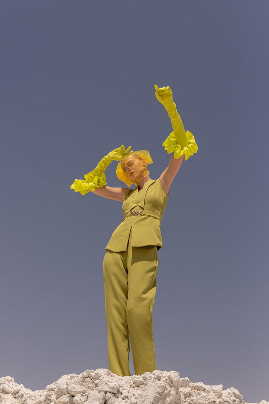 GREEN CHAIN PANT SUIT - LabelIris