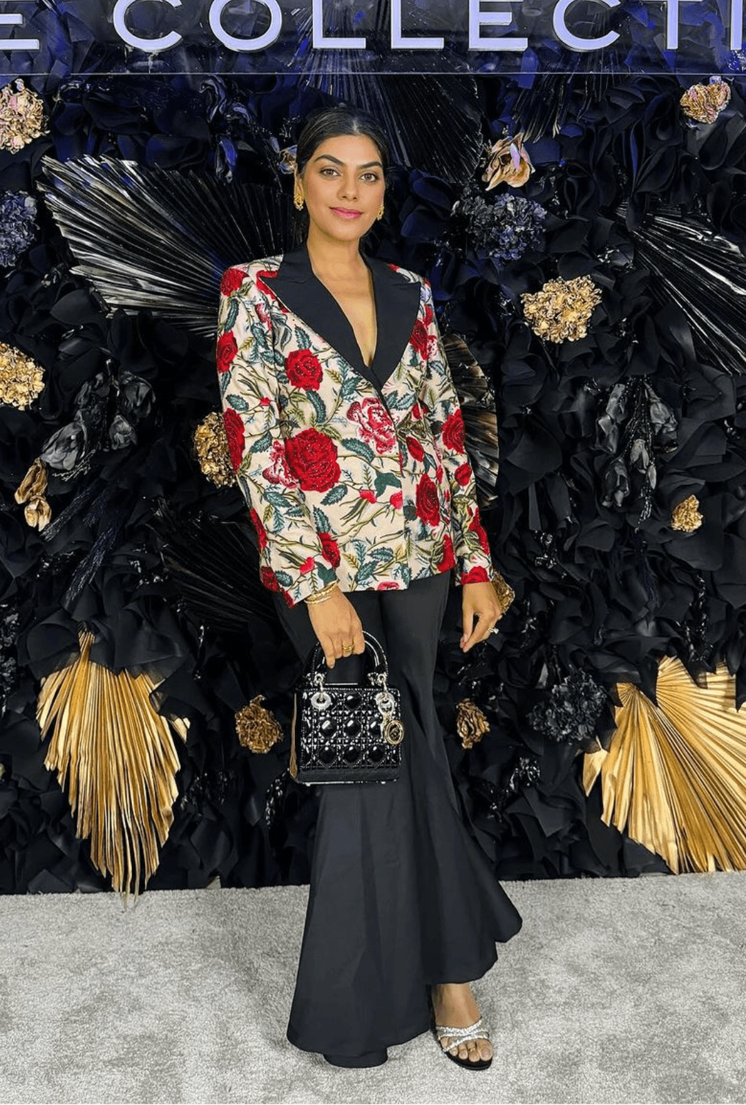 VAISHALI JAIN IN BEIGE FLOWER JACKET
