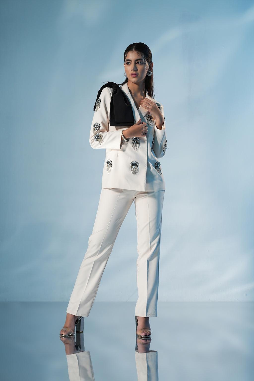 CREAM EMBELLISHED BOW SUIT