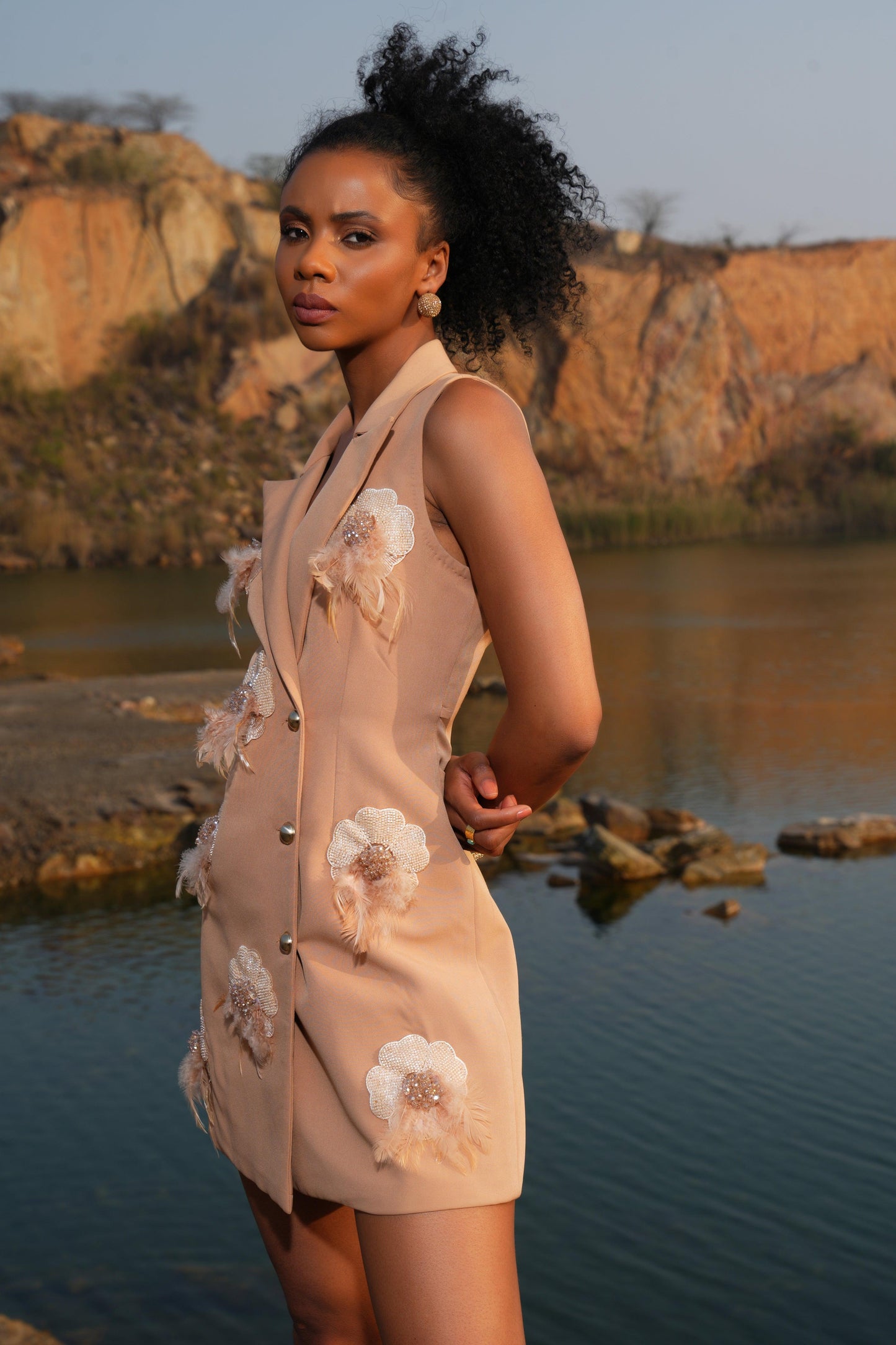 BEIGE FLOWER BLAZER DRESS