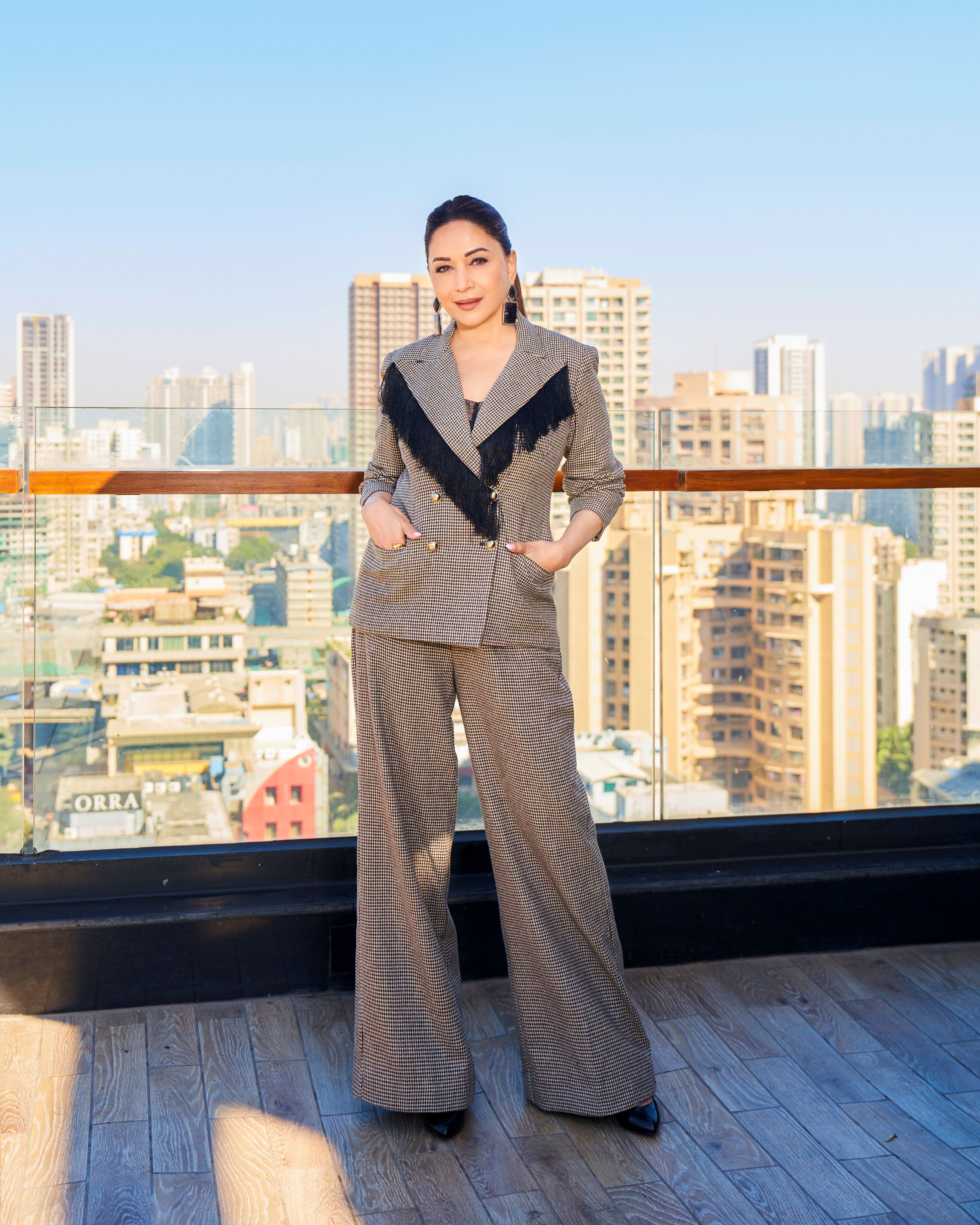 MADHURI DIXIT IN HOUNDSTOOTH FRINGE BLAZER SET
