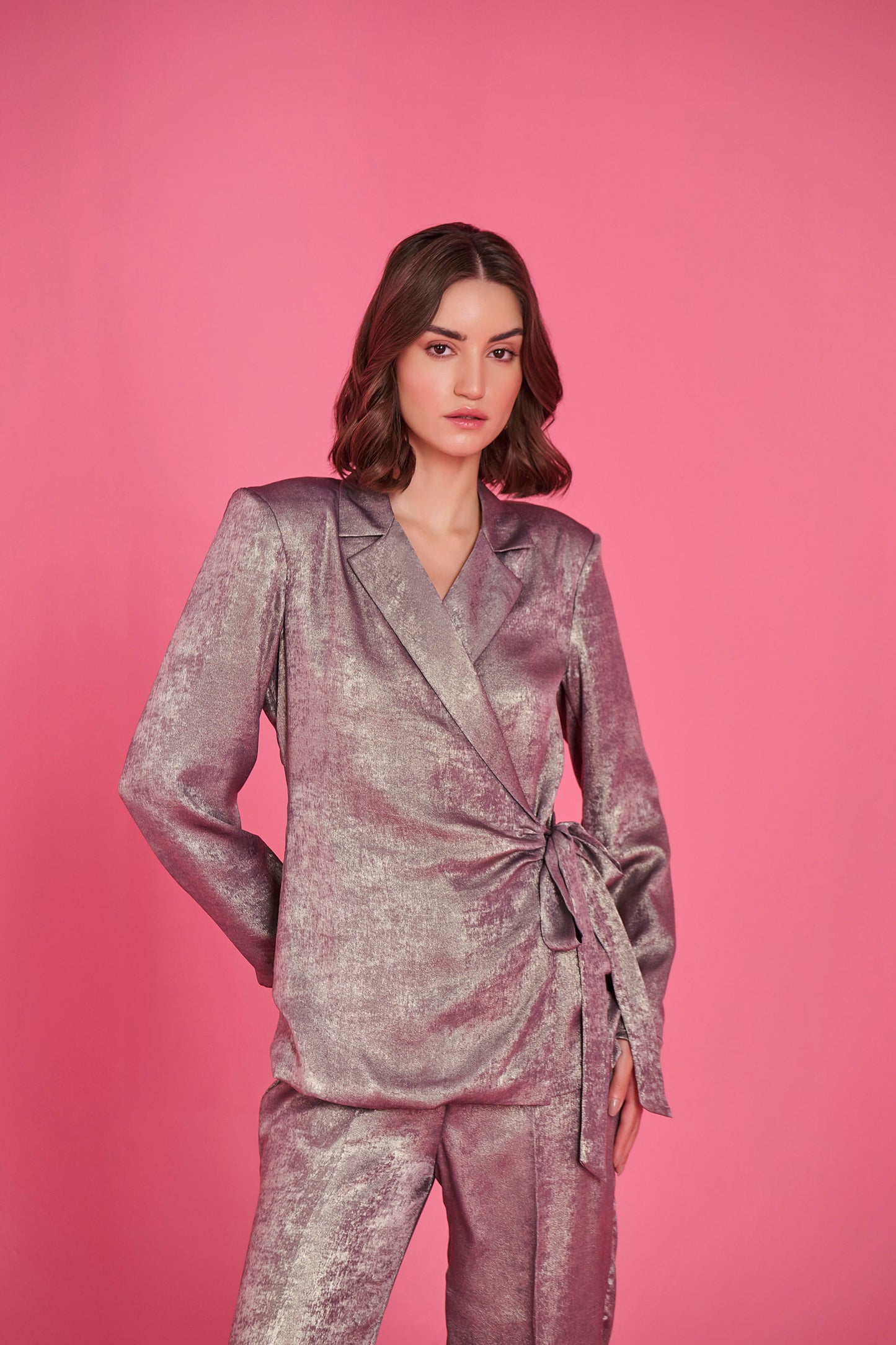 MOON KNOT SUIT