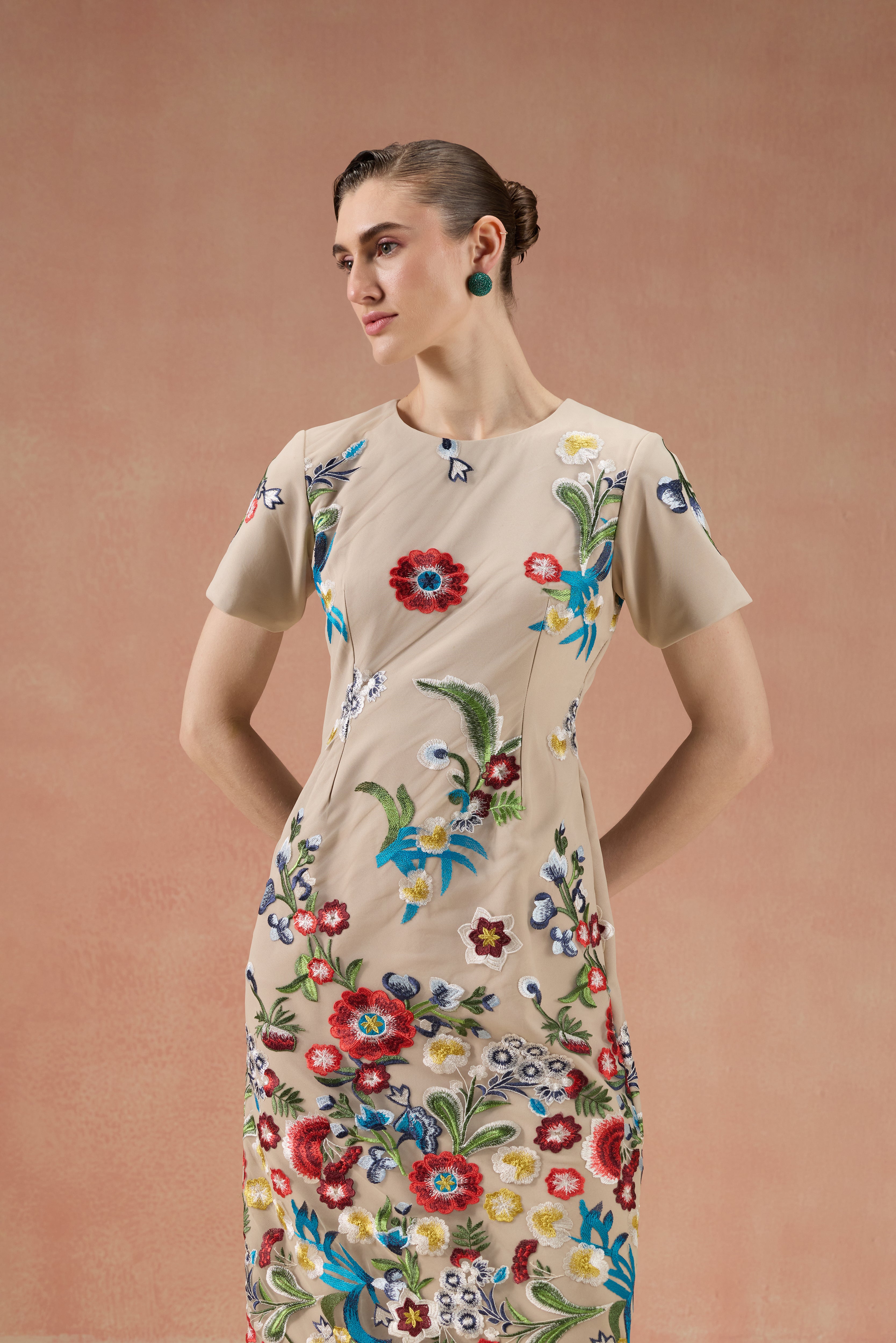 CREAM FLORAL EMBROIDERED FEATHER MIDI