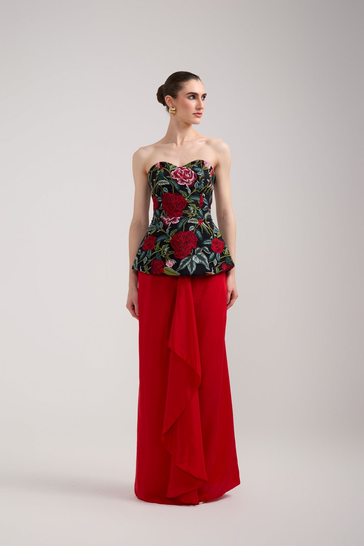 BLACK AND RED ROSE SKIRT SET