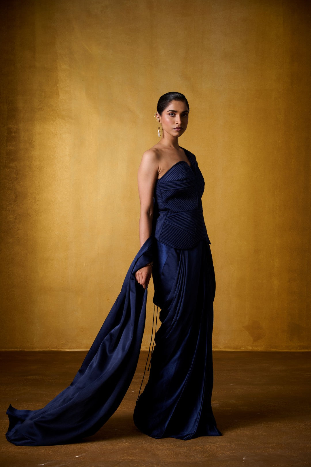 NAVY QUILTED CORSET SAREE