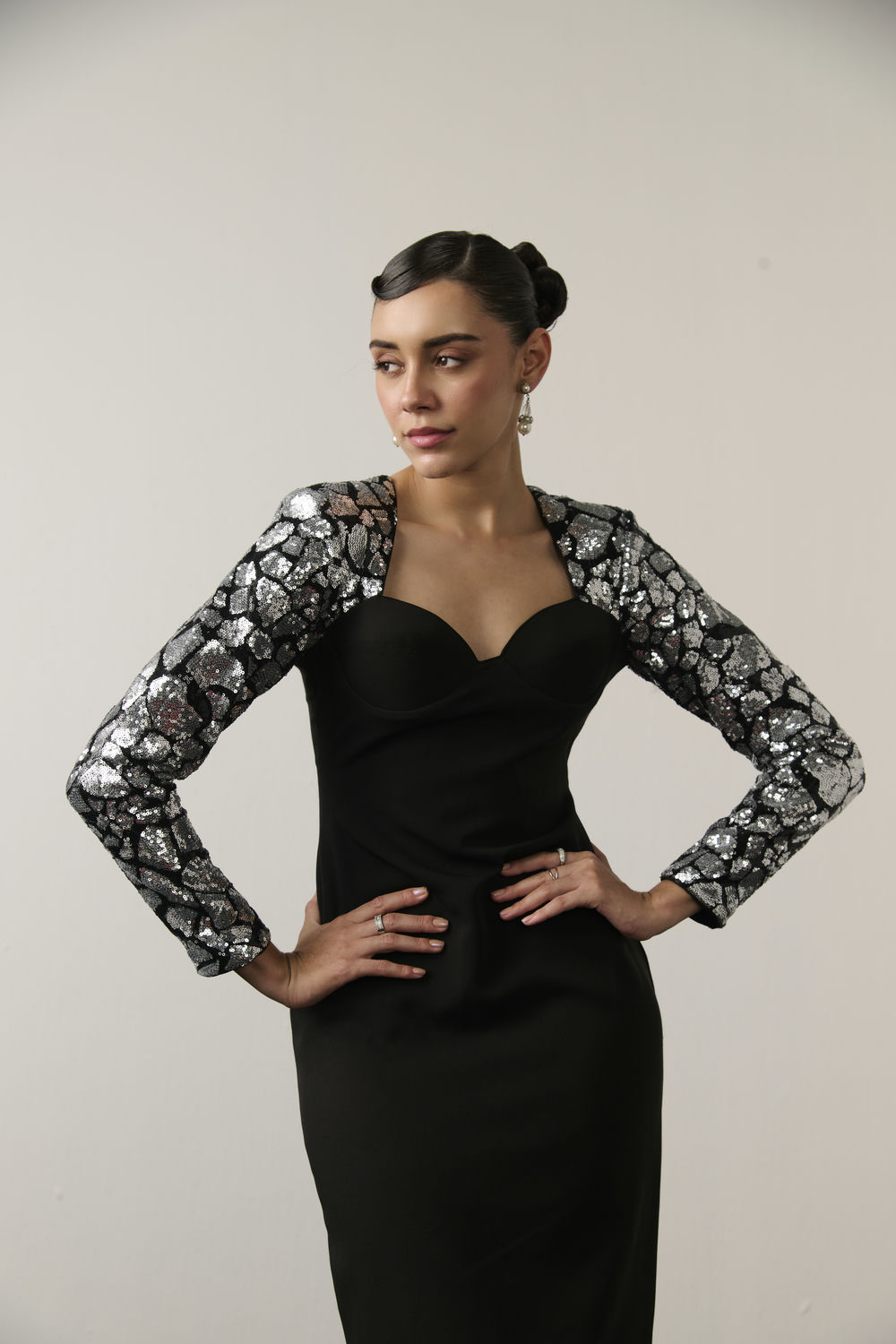 BLACK AND SILVER SEQUIN MIDI