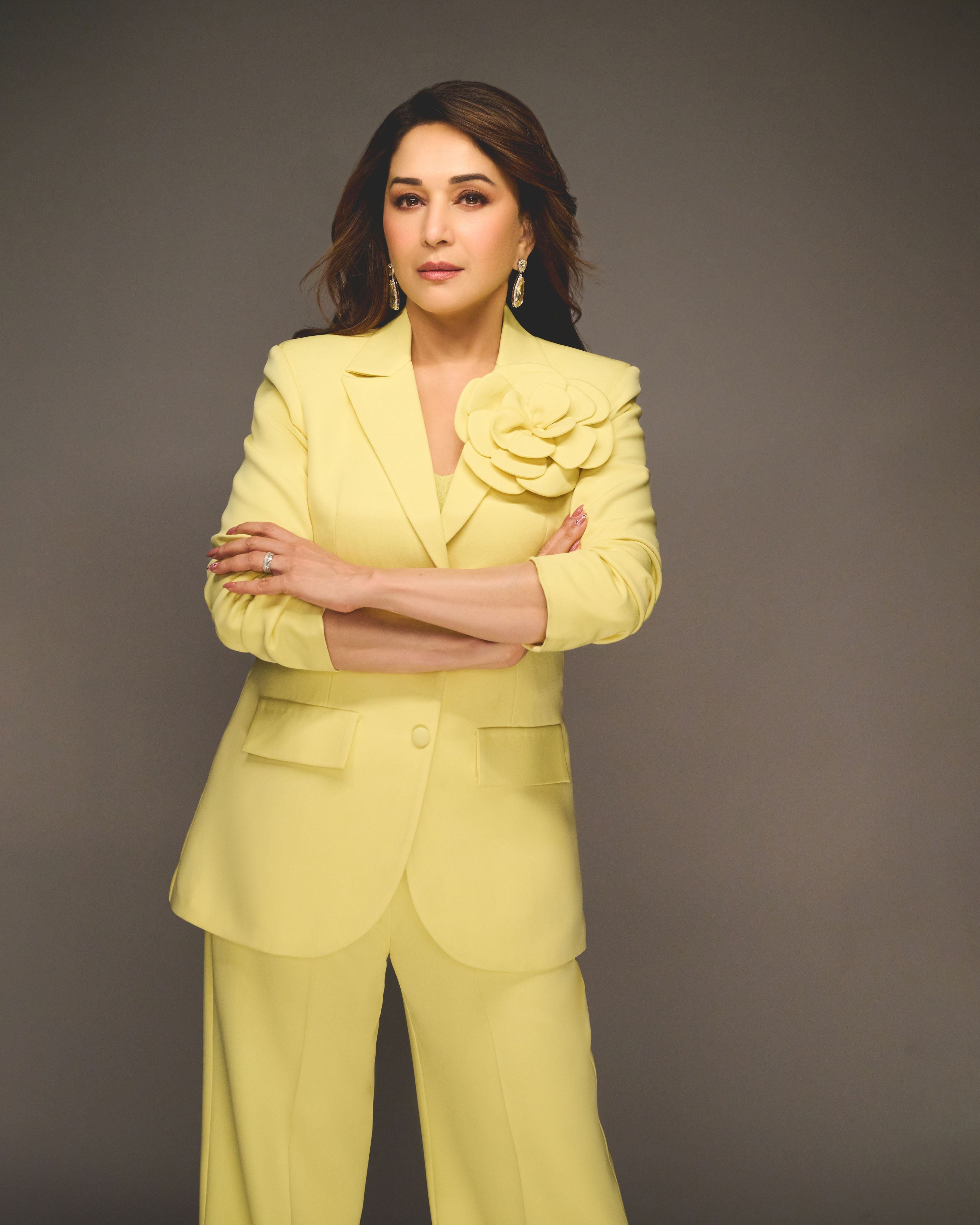 MADHURI DIXIT IN LEMON YELLOW FLOWER BLAZER SET