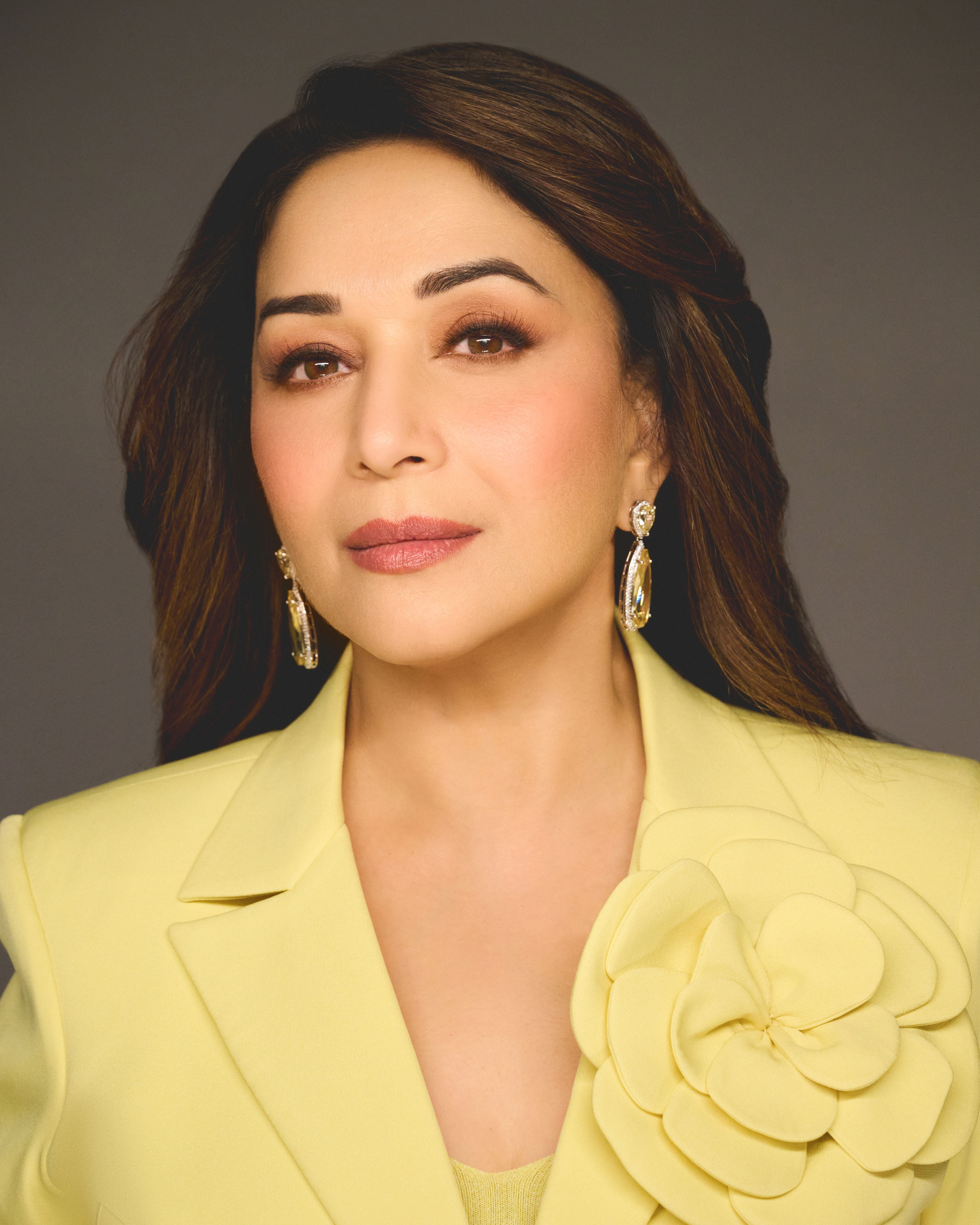 MADHURI DIXIT IN LEMON YELLOW FLOWER BLAZER SET
