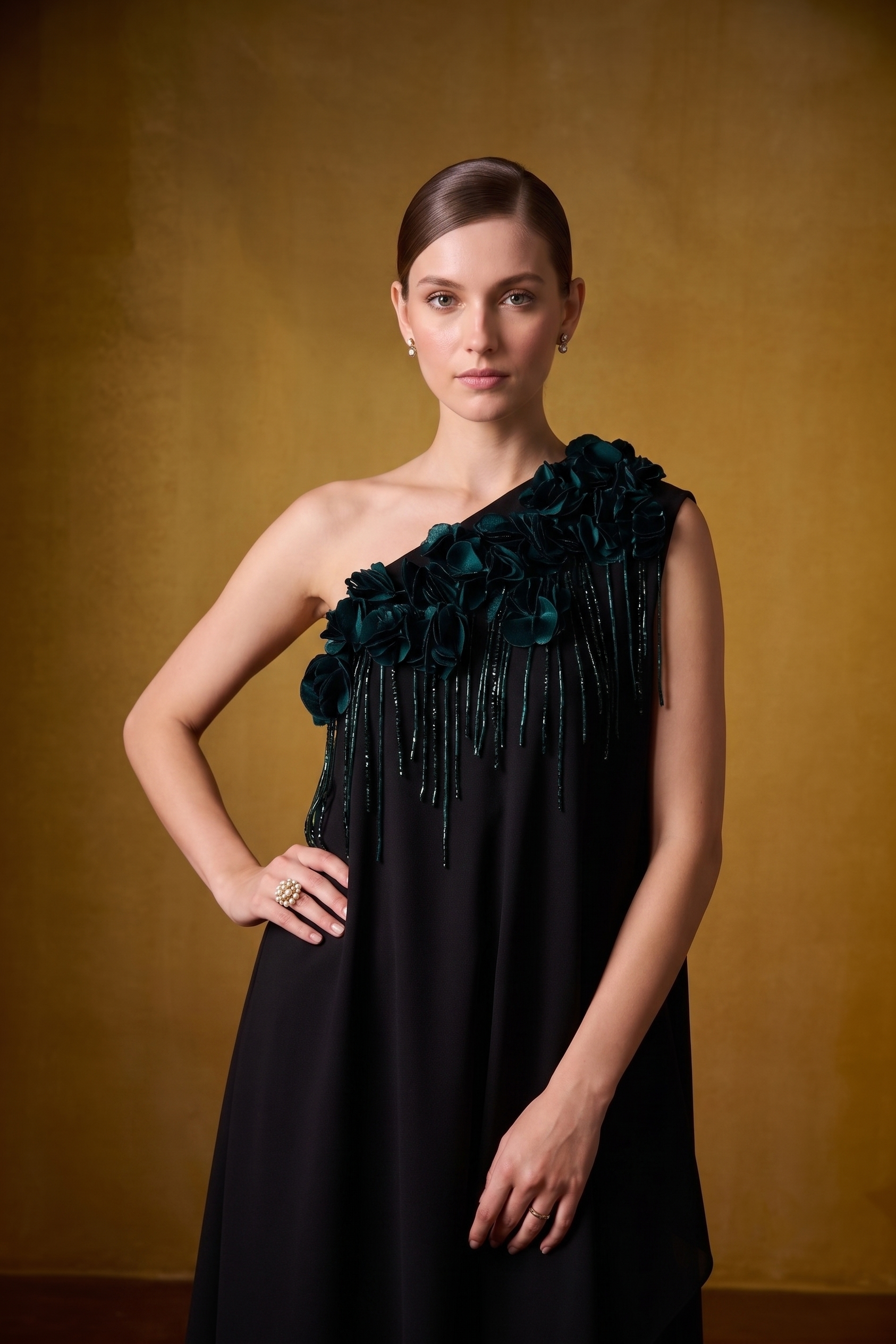 BLACK AND EMERALD KAFTAN SET